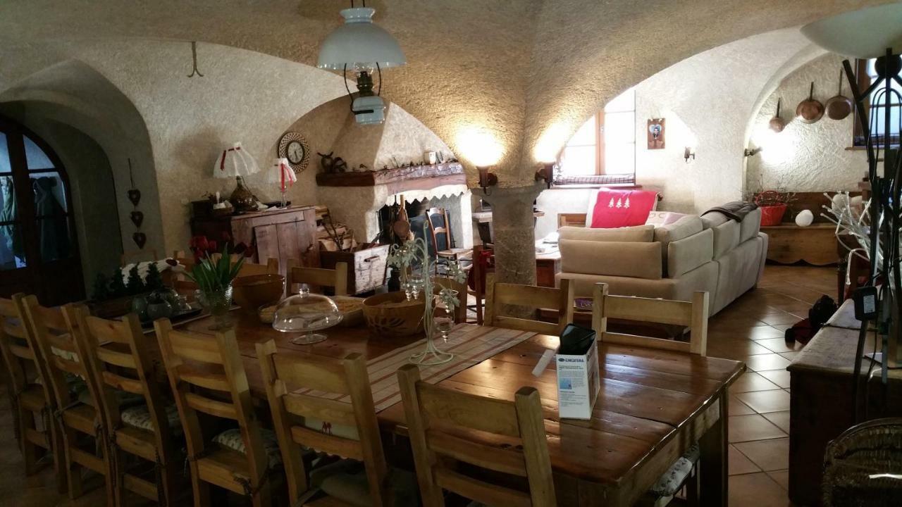 Chez Annie & Marcel Bed & Breakfast Le Monetier-les-Bains ภายนอก รูปภาพ