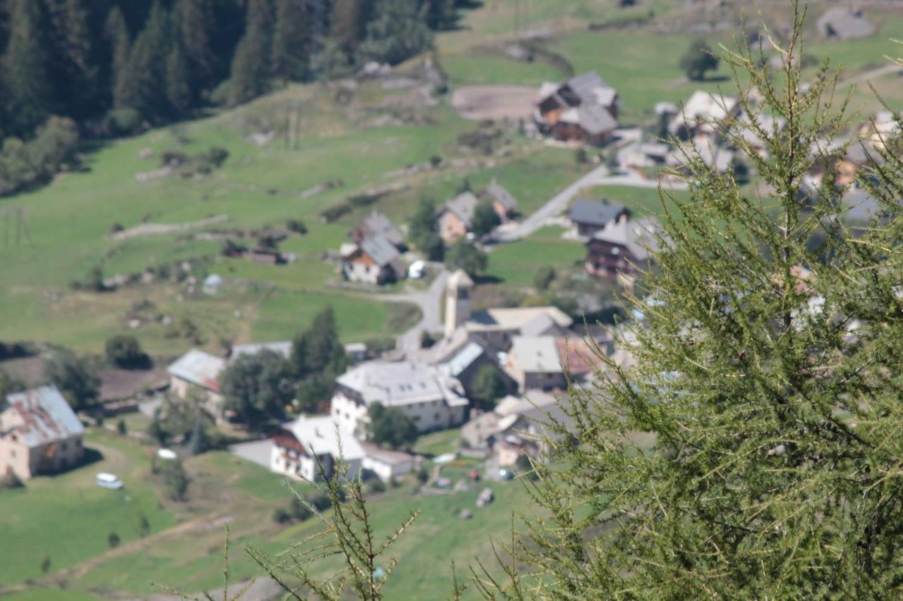 Chez Annie & Marcel Bed & Breakfast Le Monetier-les-Bains ภายนอก รูปภาพ