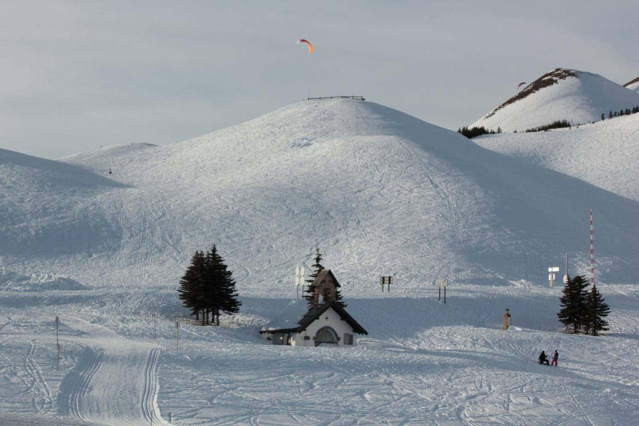 Chez Annie & Marcel Bed & Breakfast Le Monetier-les-Bains ภายนอก รูปภาพ