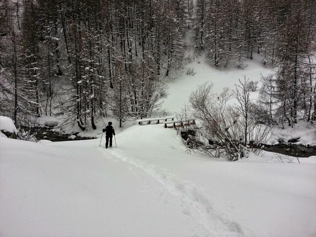 Chez Annie & Marcel Bed & Breakfast Le Monetier-les-Bains ภายนอก รูปภาพ