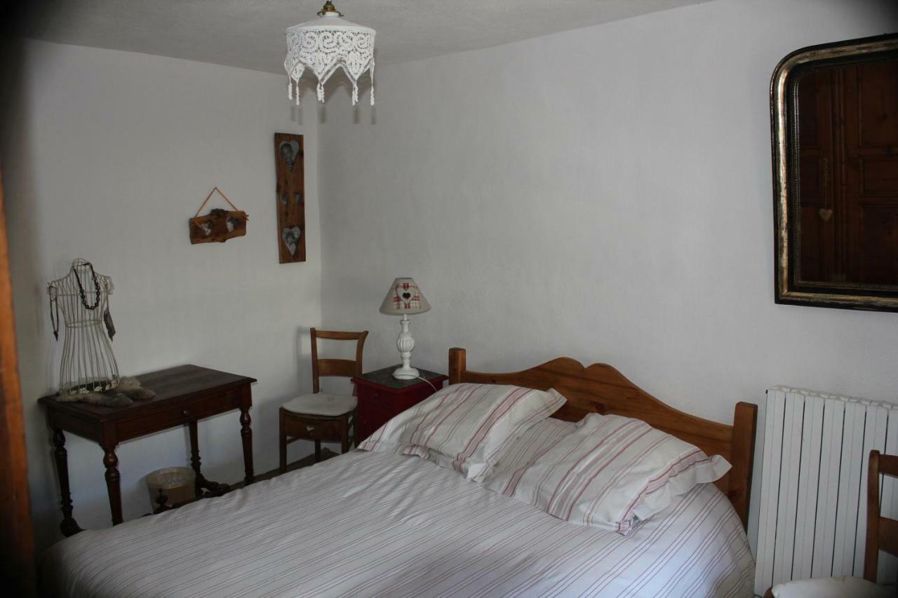 Chez Annie & Marcel Bed & Breakfast Le Monetier-les-Bains ภายนอก รูปภาพ